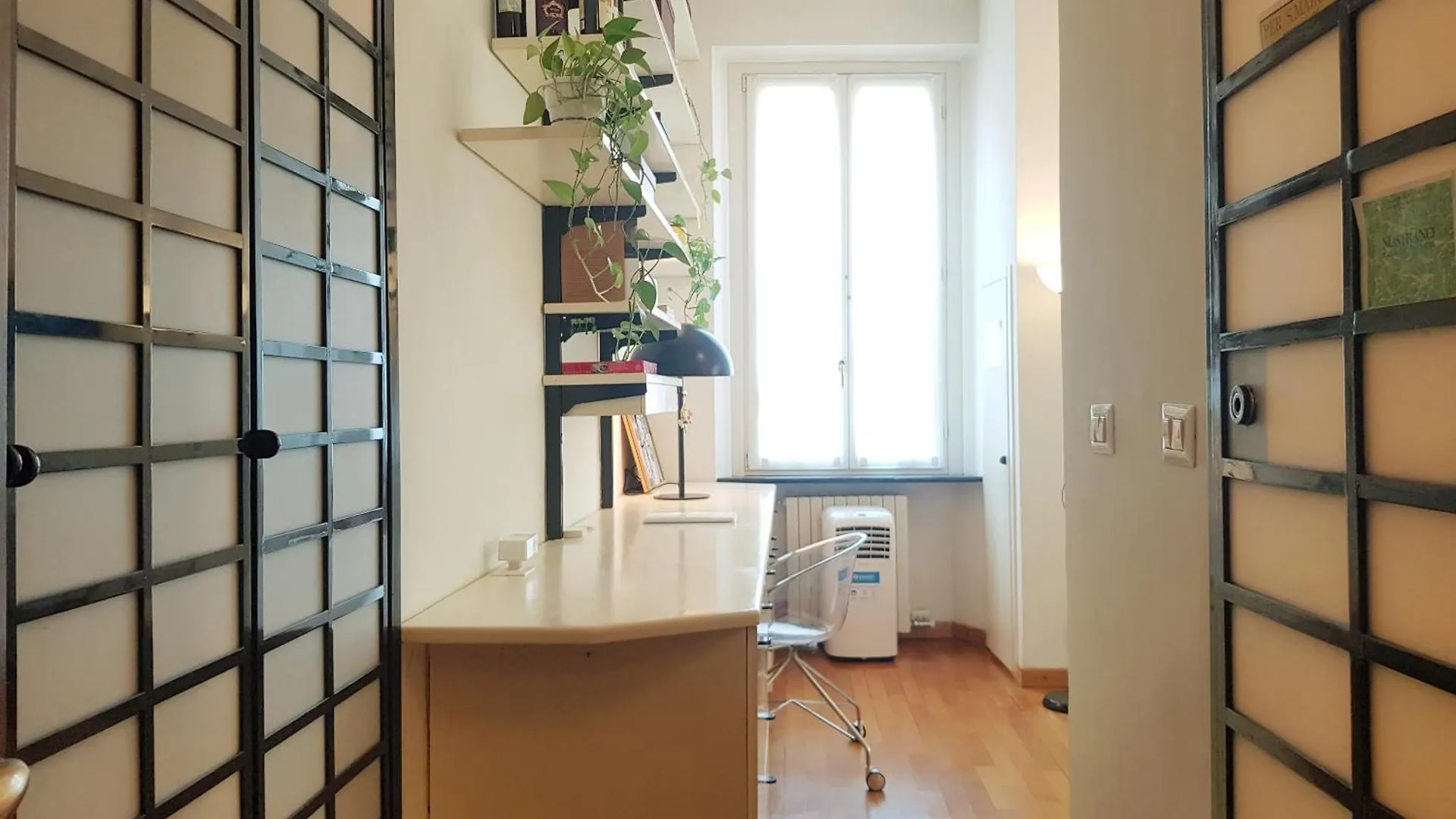 Bright Studio Sarpi - Moscova Milán